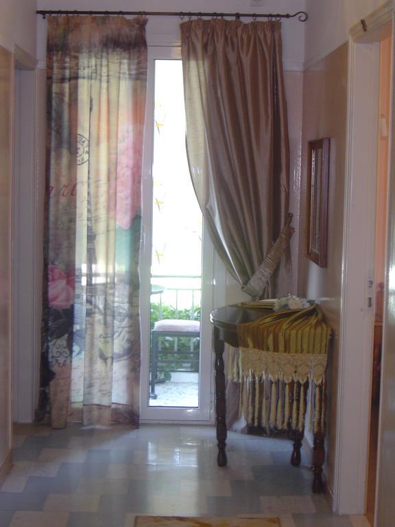 Nana Hotel Kamena Vourla Exteriör bild